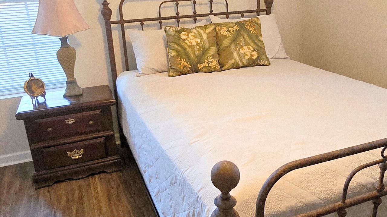 Photo of Bedroom in Eastman