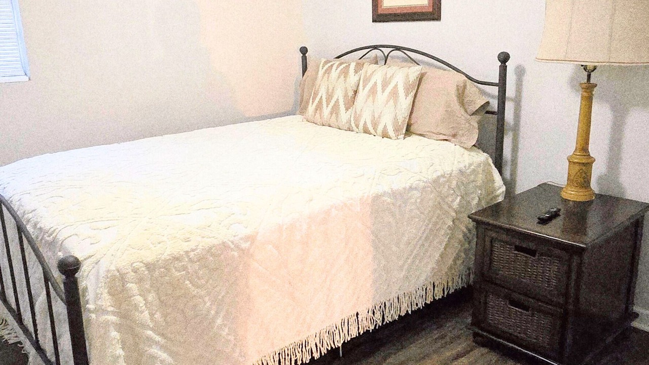 Photo of Bedroom in Eastman