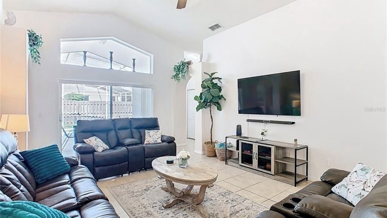 Photo of Livingroom in Indian Point