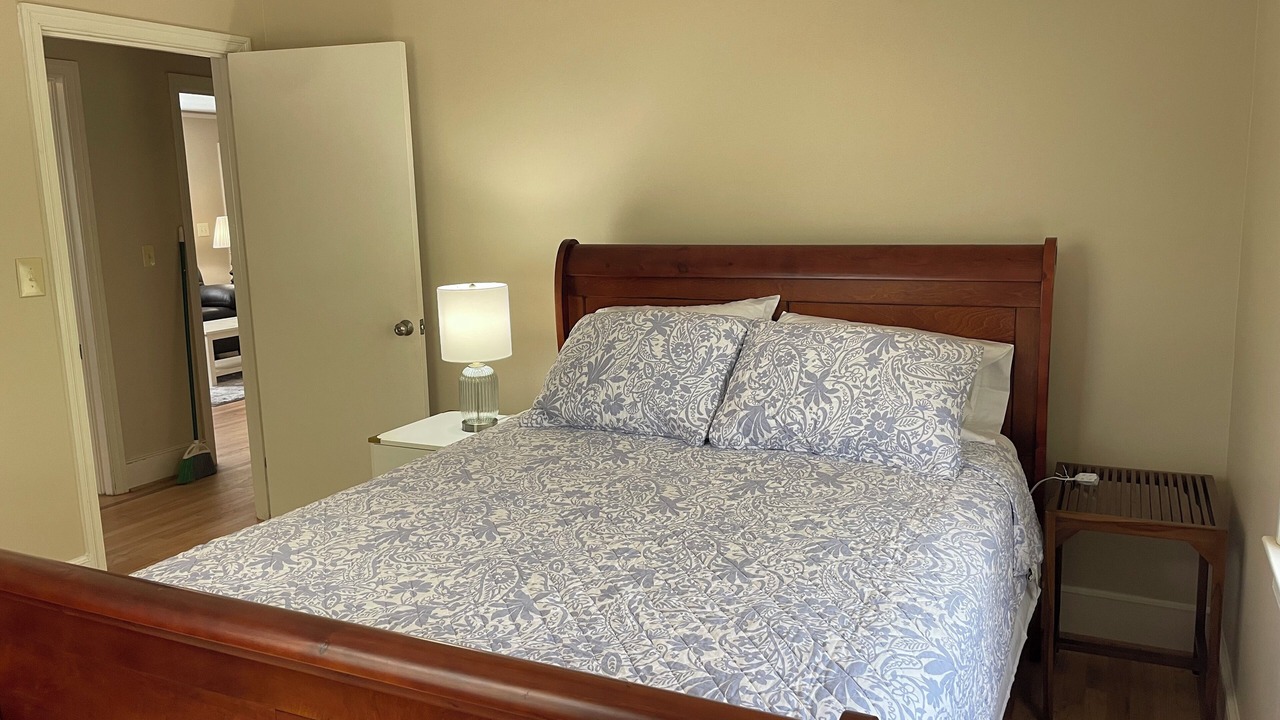 Photo of Bedroom in Springdale