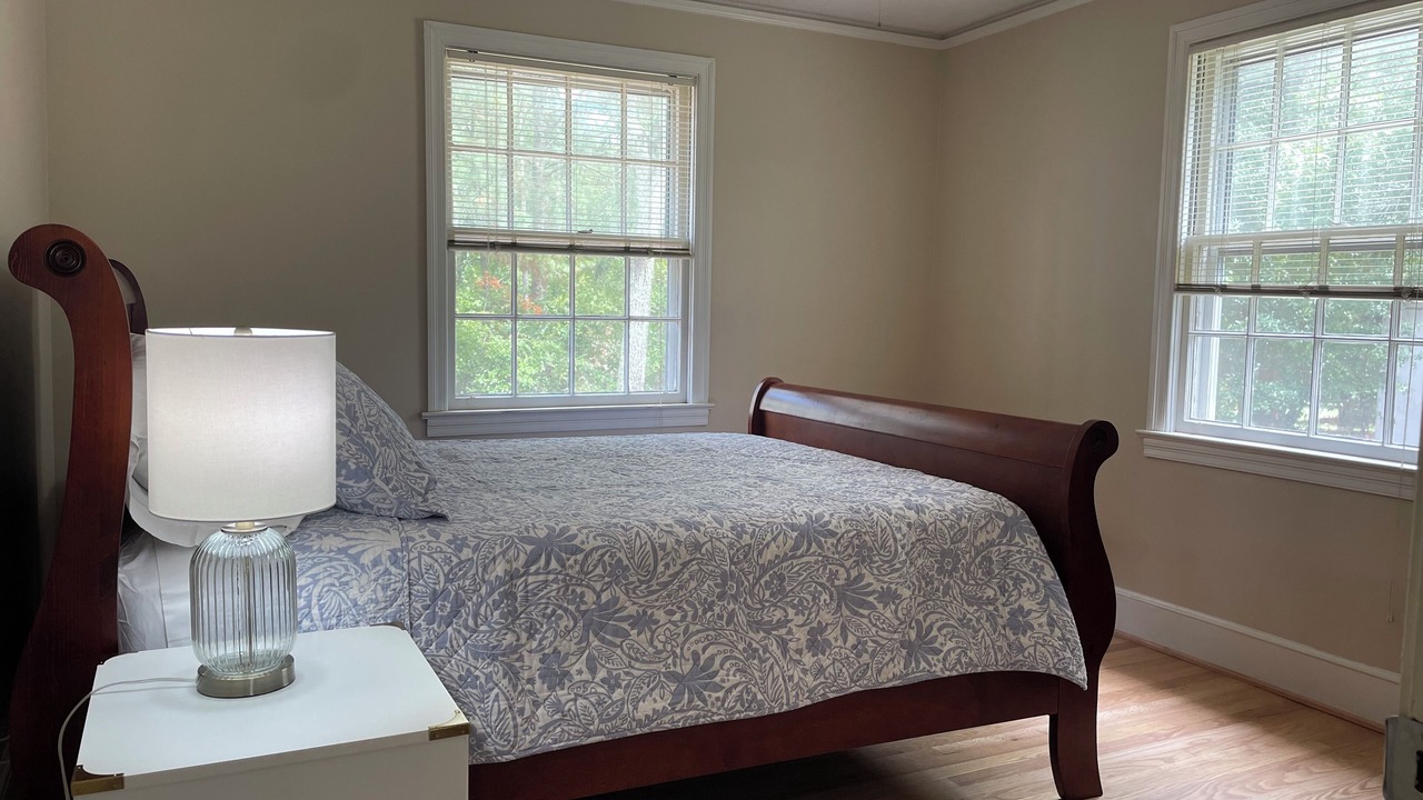 Photo of Bedroom in Springdale