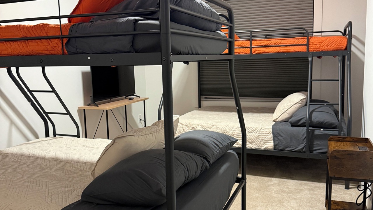 Photo of Bedroom in Downtown
