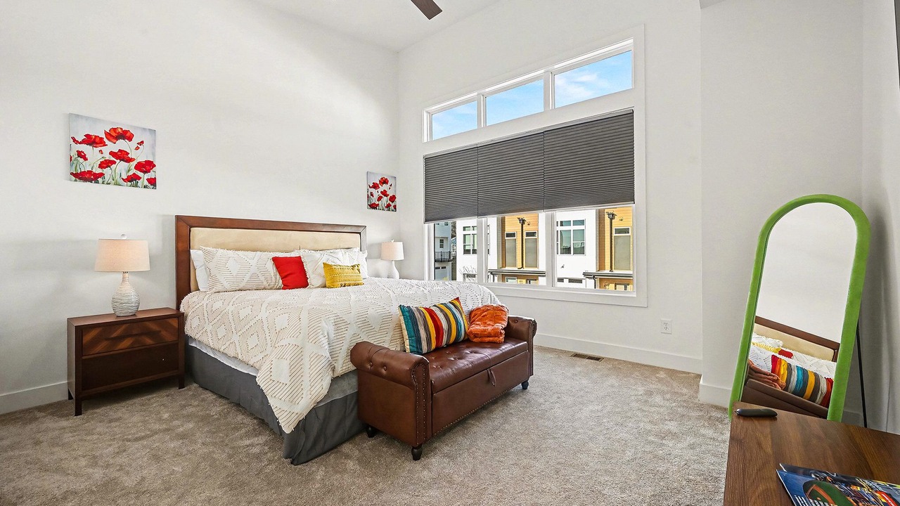 Photo of Bedroom in Downtown
