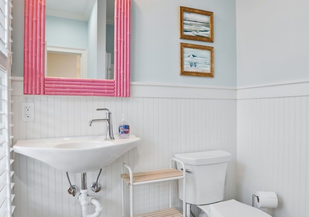 Photo of Bathroom in Edisto Island