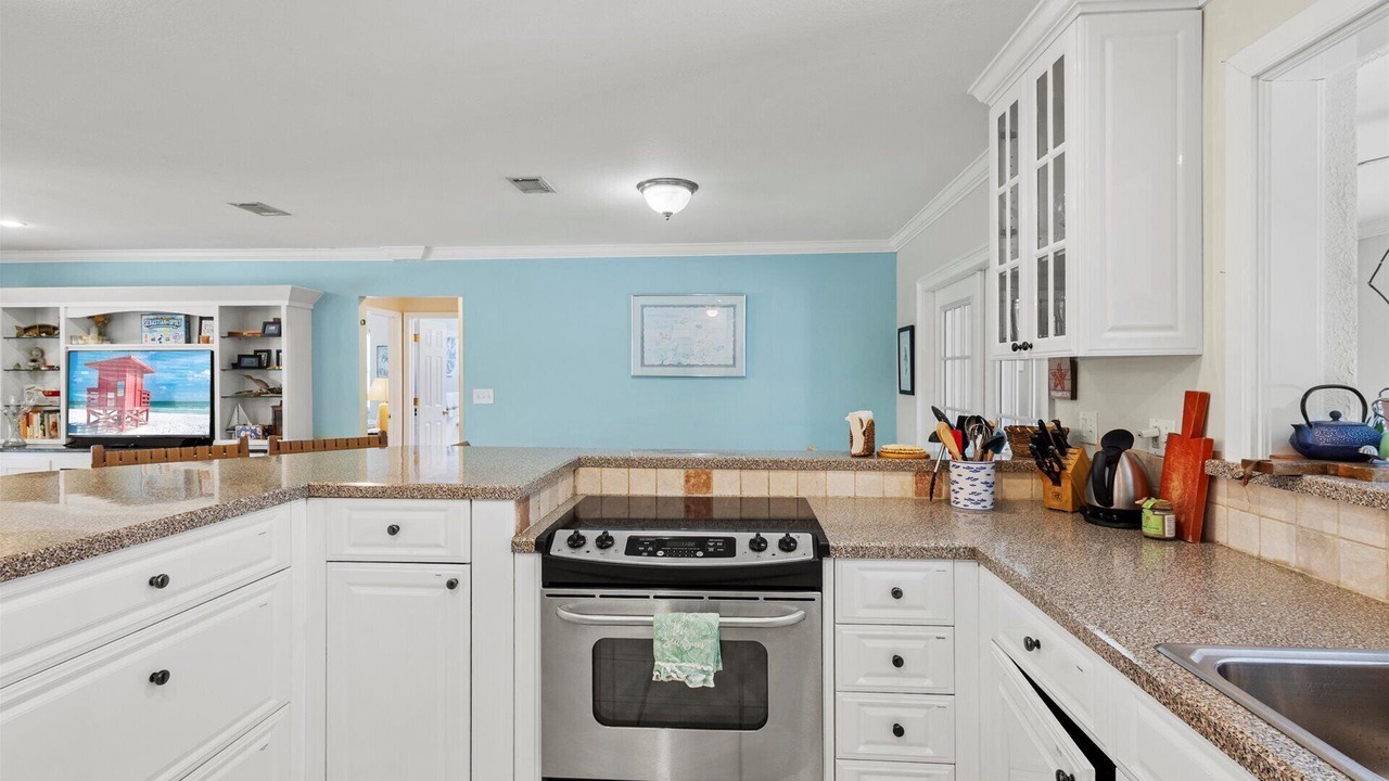 Photo of Kitchen in Sebastian Highlands