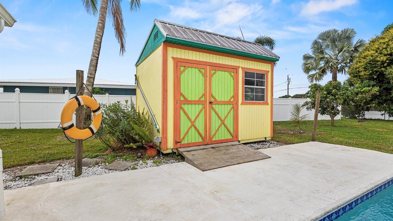 Photo of Outdoor in Sebastian Highlands