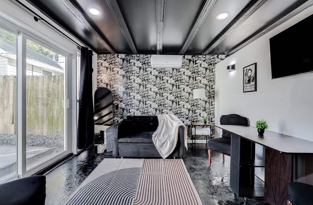 Photo of Livingroom in Port Wentworth