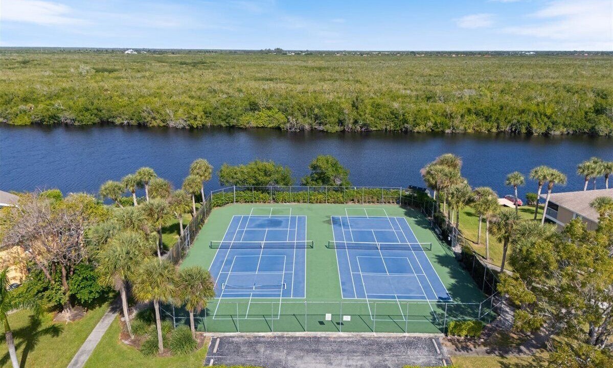 Photo of Others in Hammock Bay