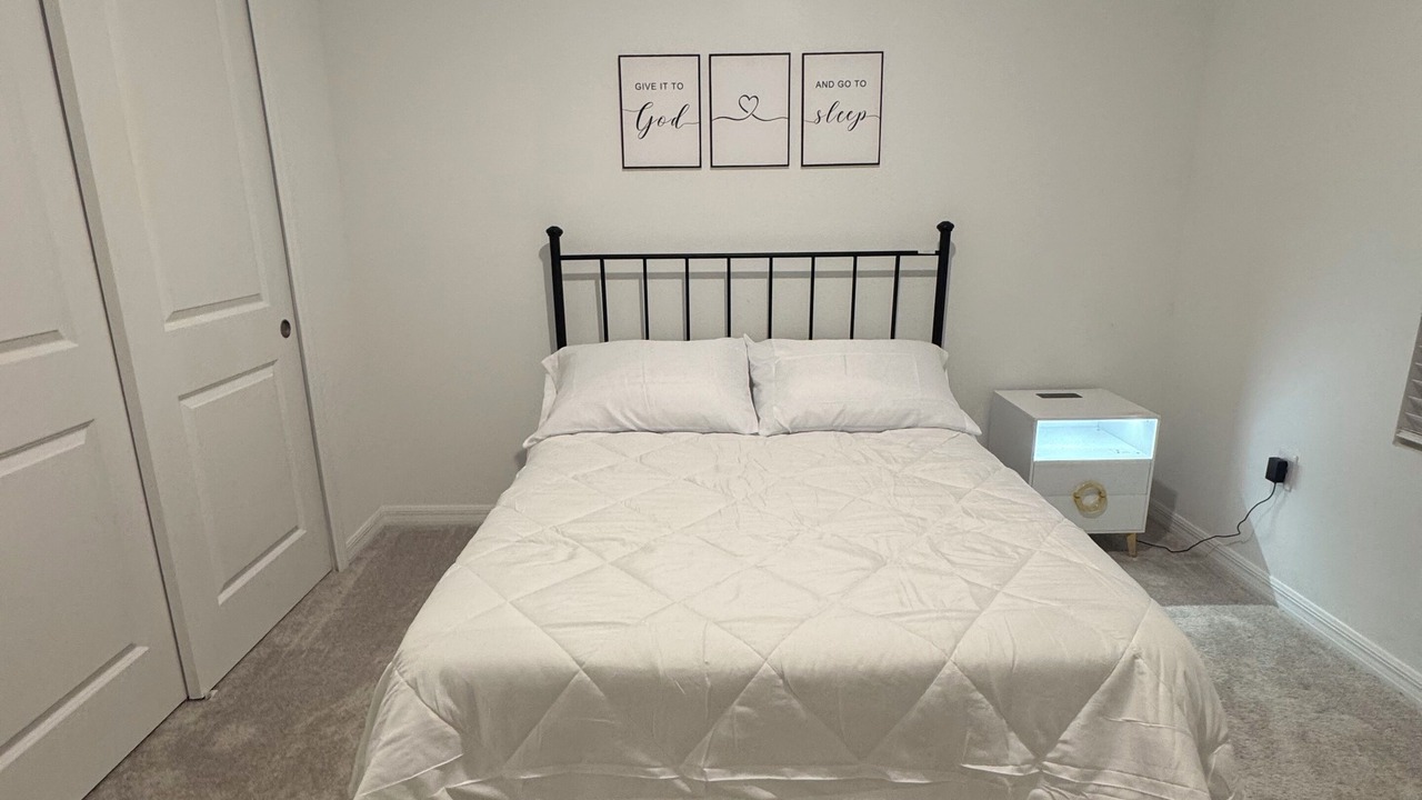 Photo of Bedroom in Haines City