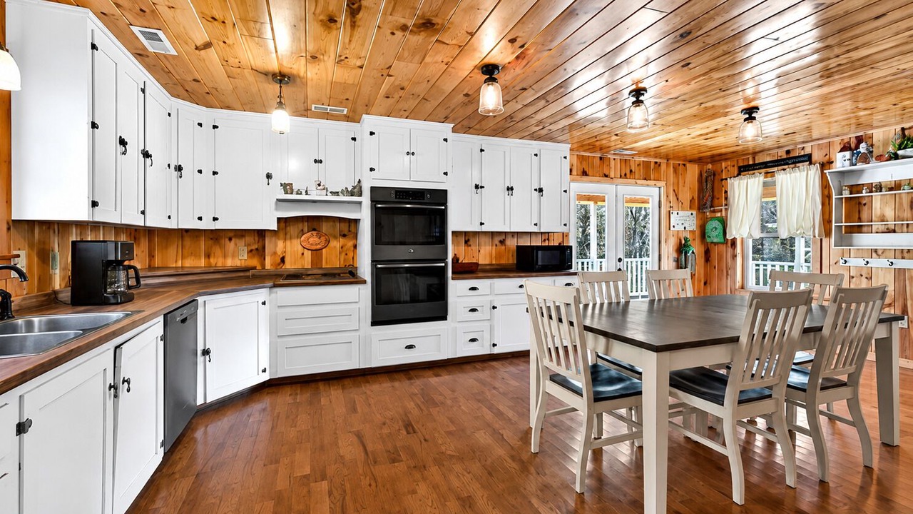 Photo of Kitchen in Kyle