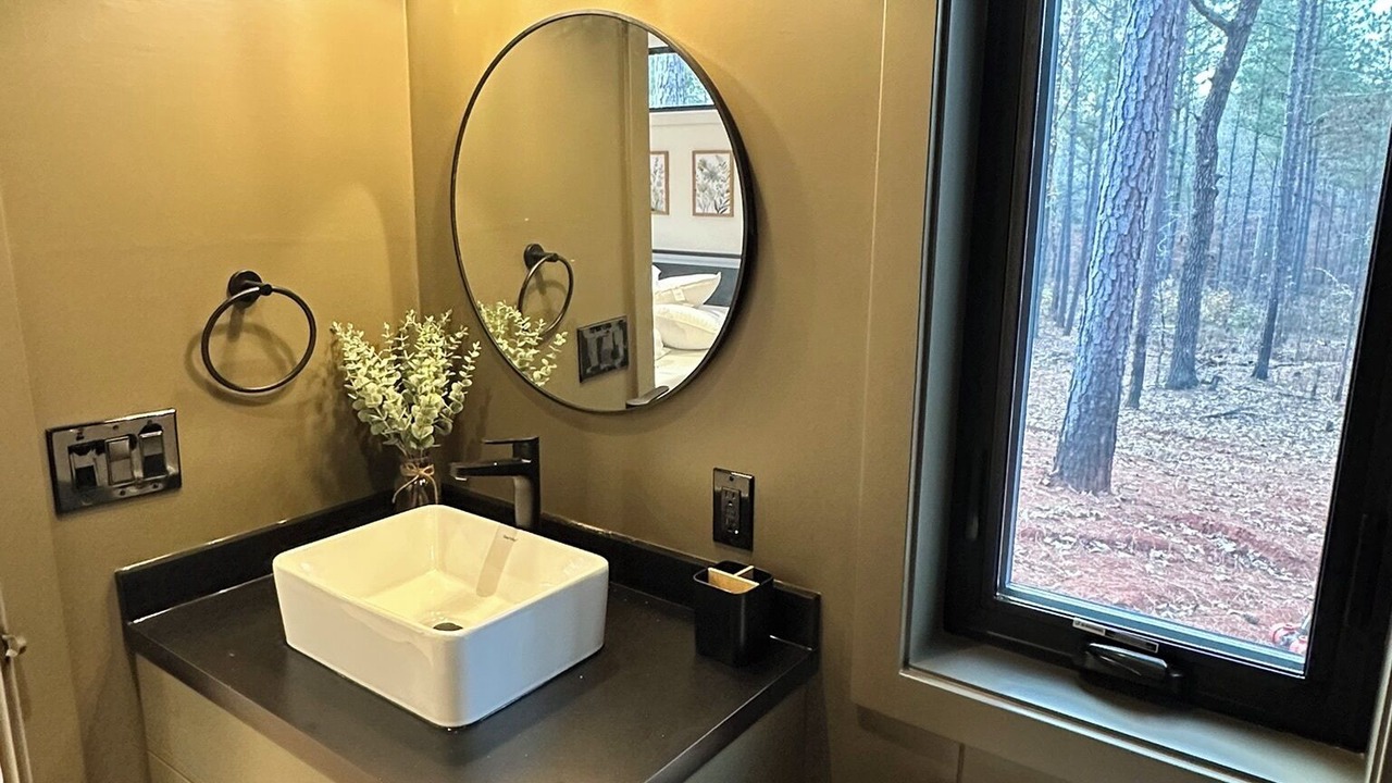 Photo of Bathroom in Elberton