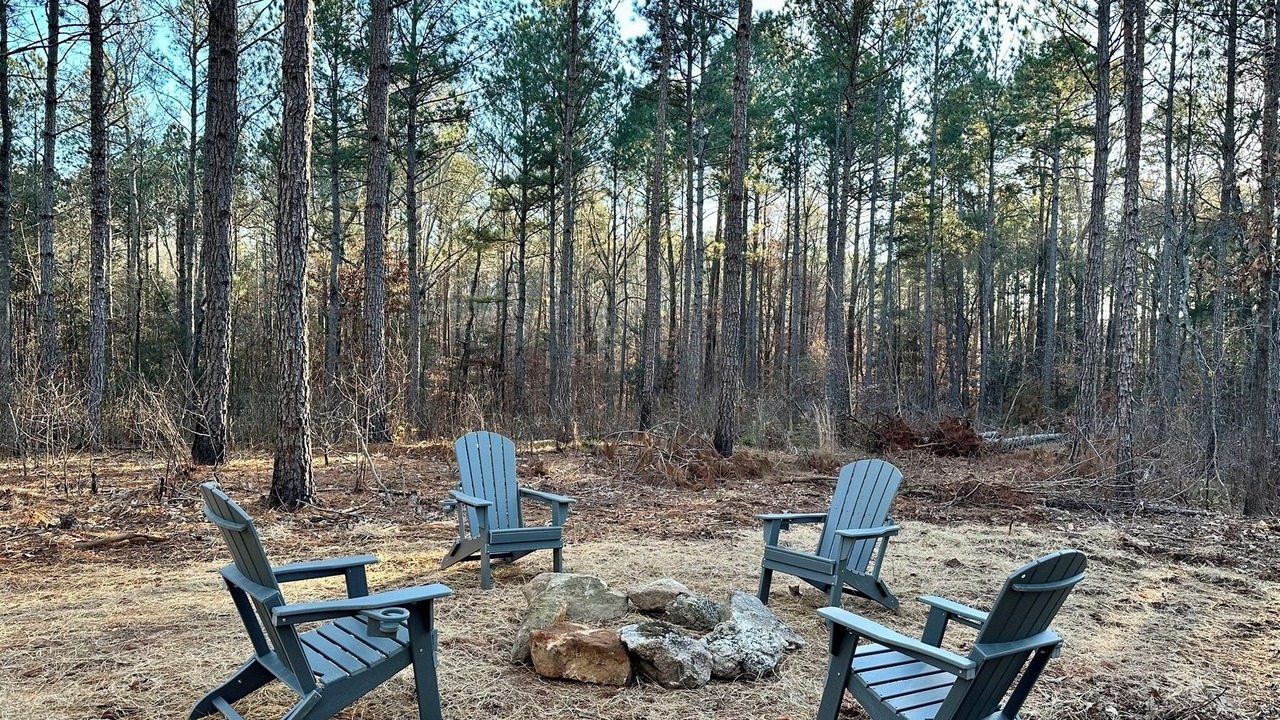 Photo of Others in Elberton