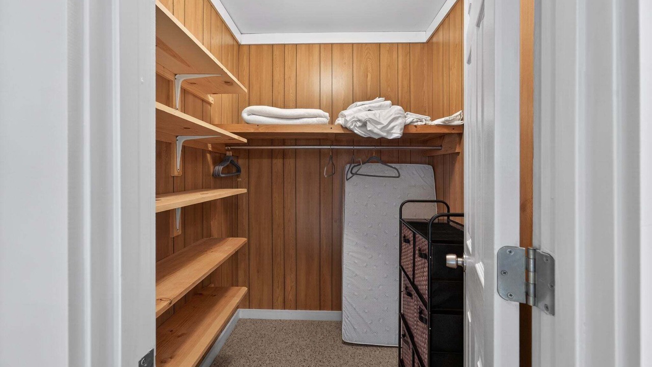 Photo of Bedroom in Claxton