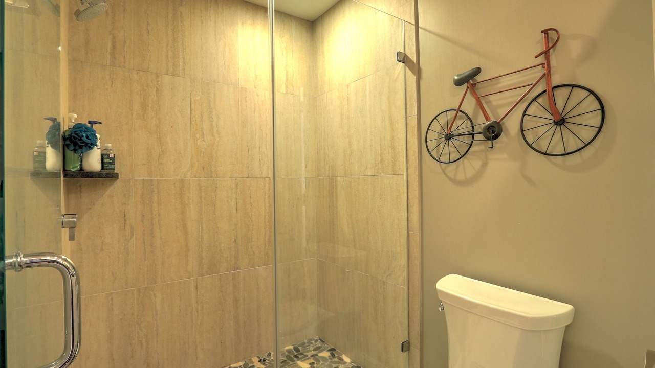 Photo of Bathroom in Heritage Woods