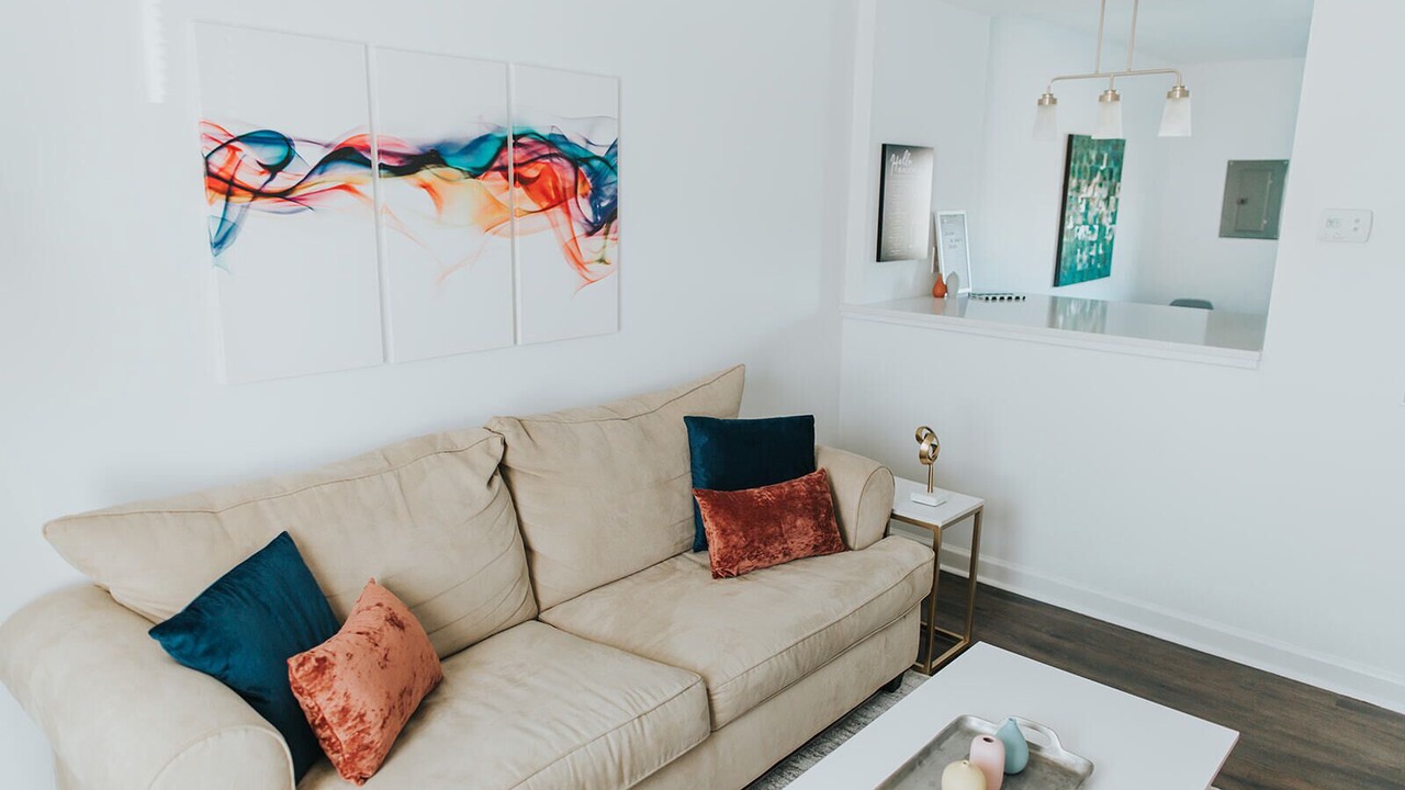 Photo of Livingroom in Downtown