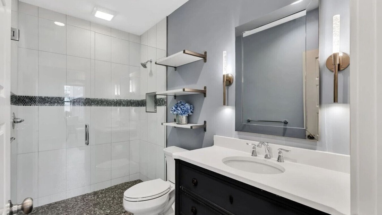 Photo of Bathroom in Palmetto Dunes