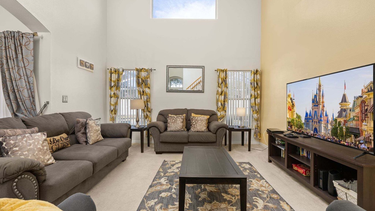 Photo of Livingroom in Westridge