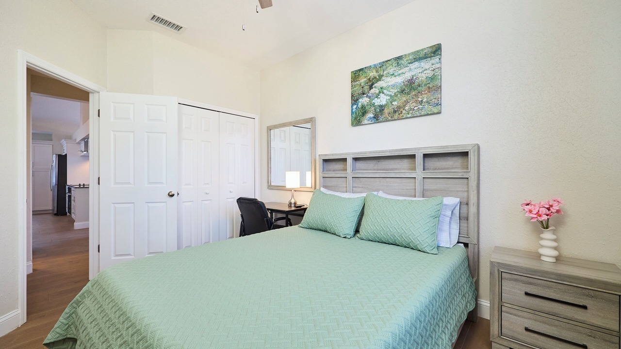 Photo of Bedroom in Valrico