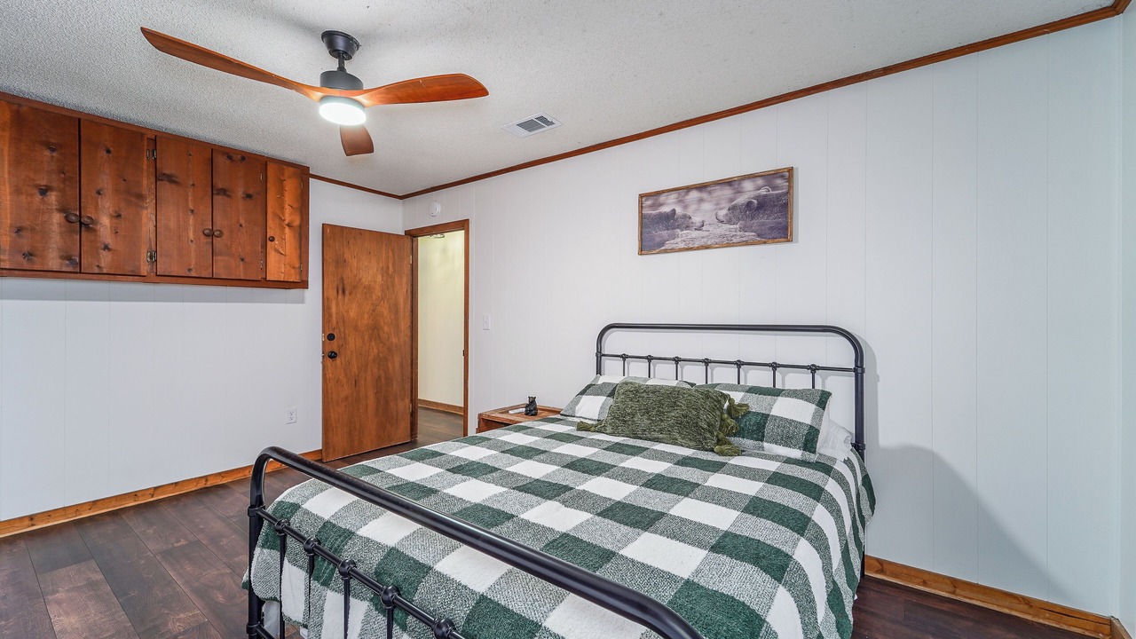 Photo of Bedroom in Blackshear