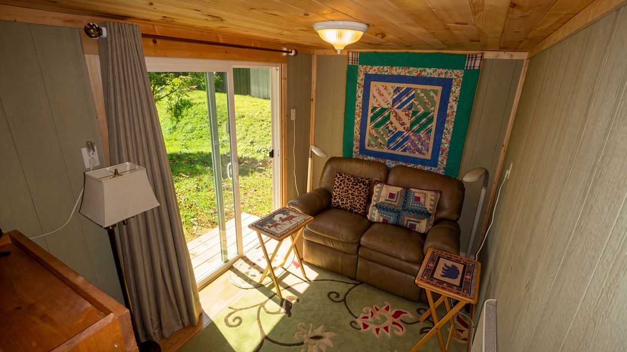 Photo of Livingroom in Bryson City