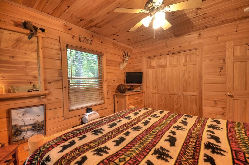 Photo of Bedroom in Robbinsville