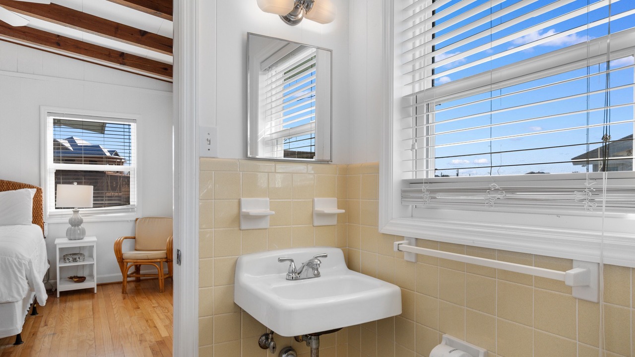 Photo of Bathroom in Inlet Harbour