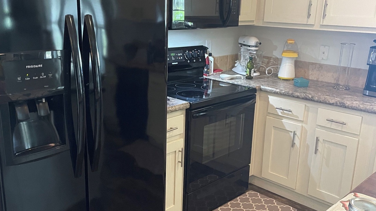 Photo of Kitchen in Crescent City
