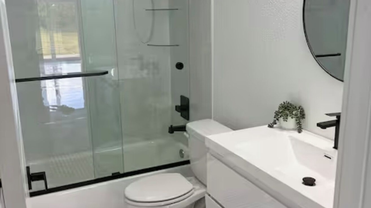Photo of Bathroom in Florida South Atlantic Coast