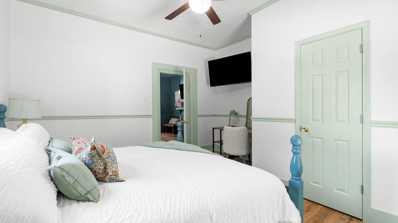 Photo of Bedroom in Statesboro