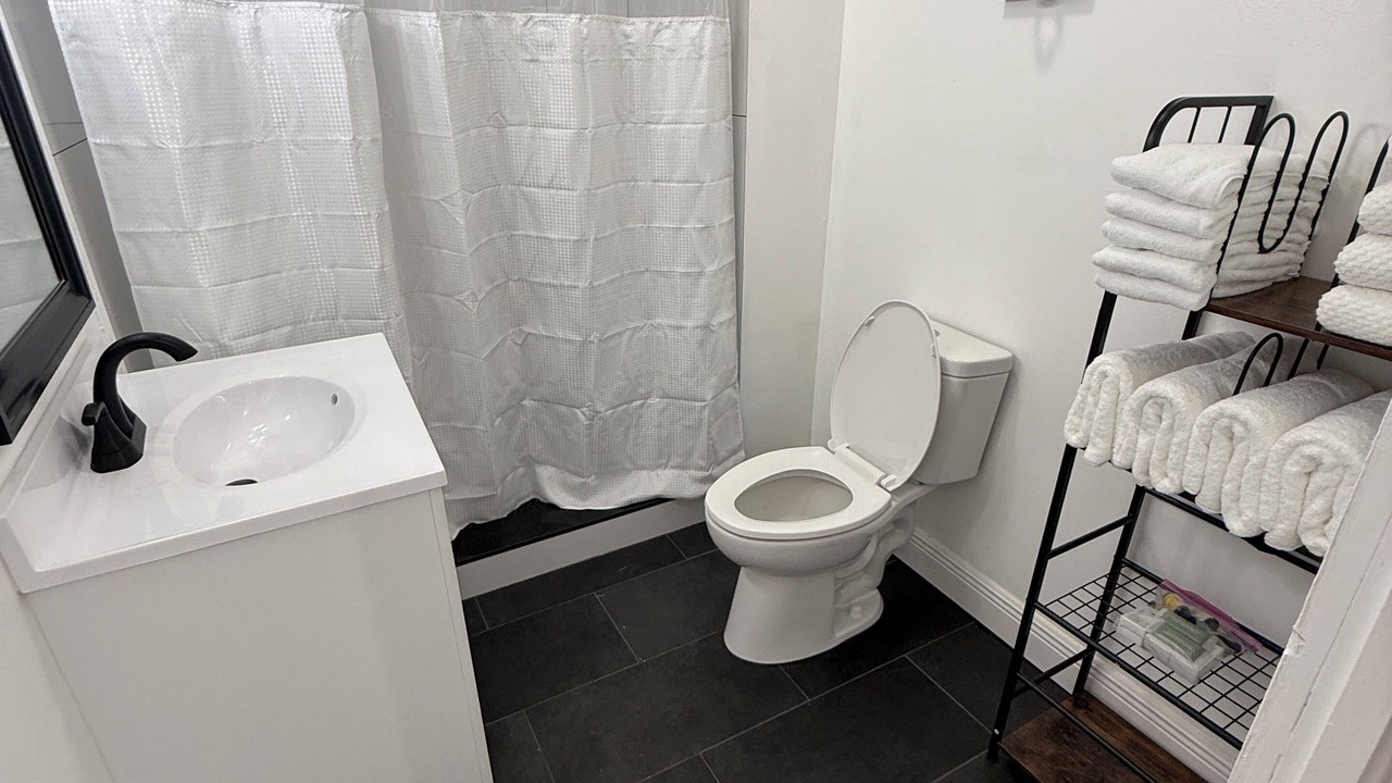 Photo of Bathroom in Plant City