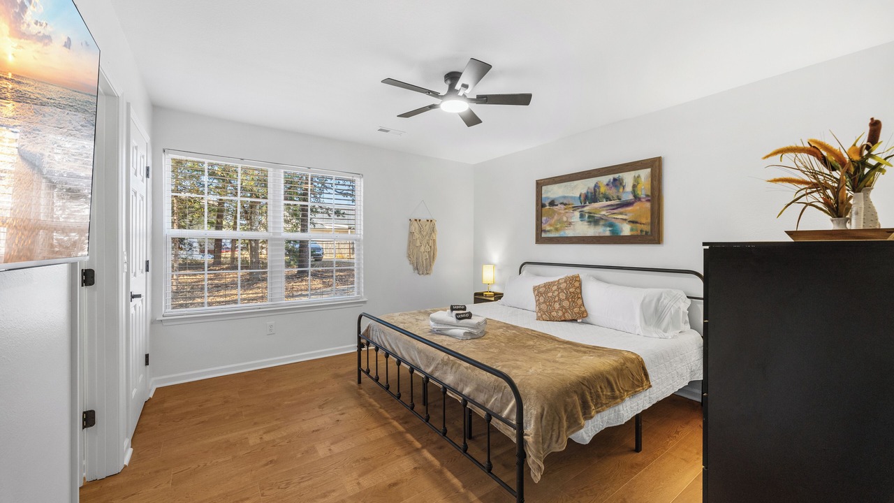 Photo of Bedroom in Conestee