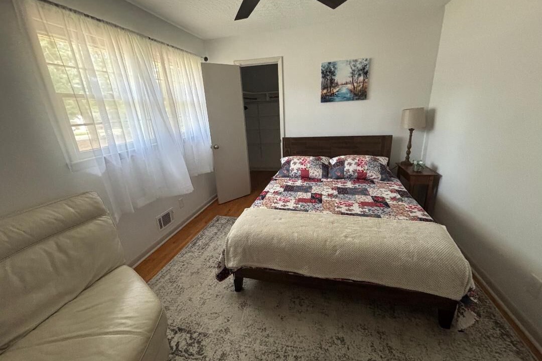Photo of Bedroom in Aiken