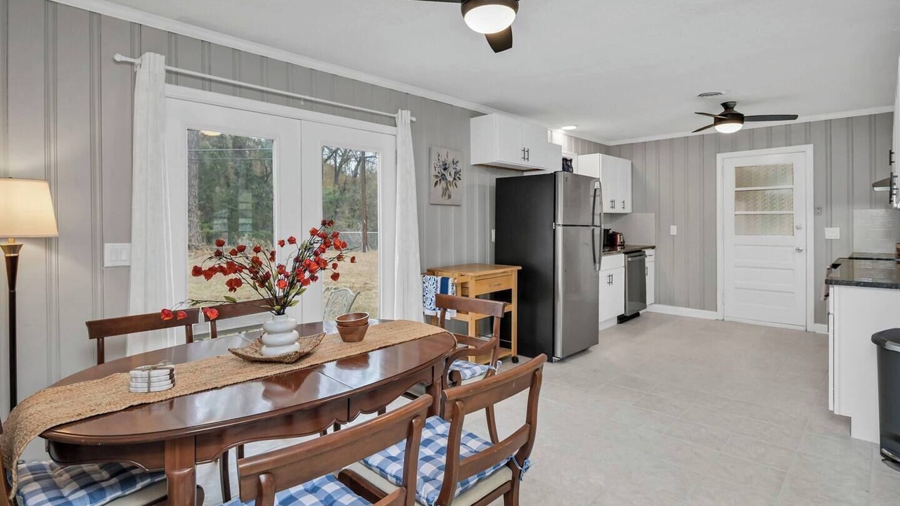 Photo of Kitchen in Cayce