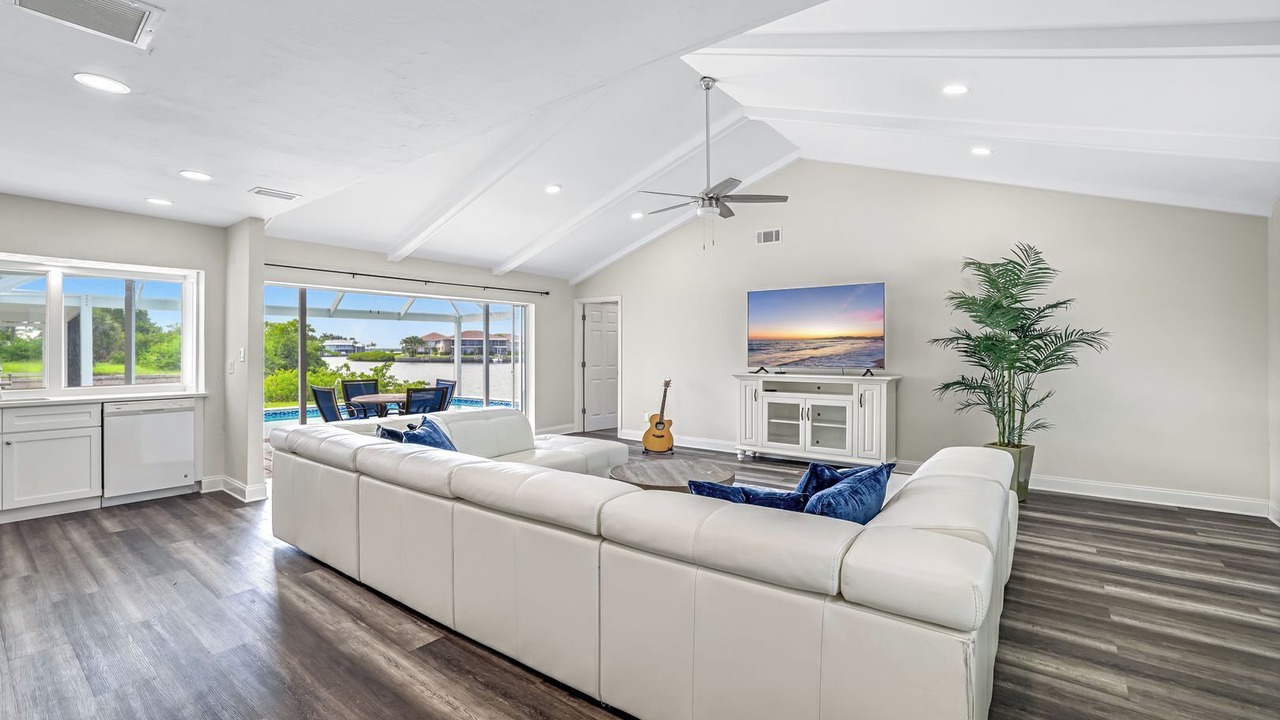 Photo of Livingroom in Isles of Capri