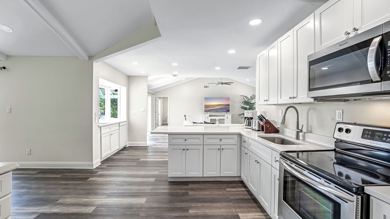 Photo of Kitchen in Isles of Capri