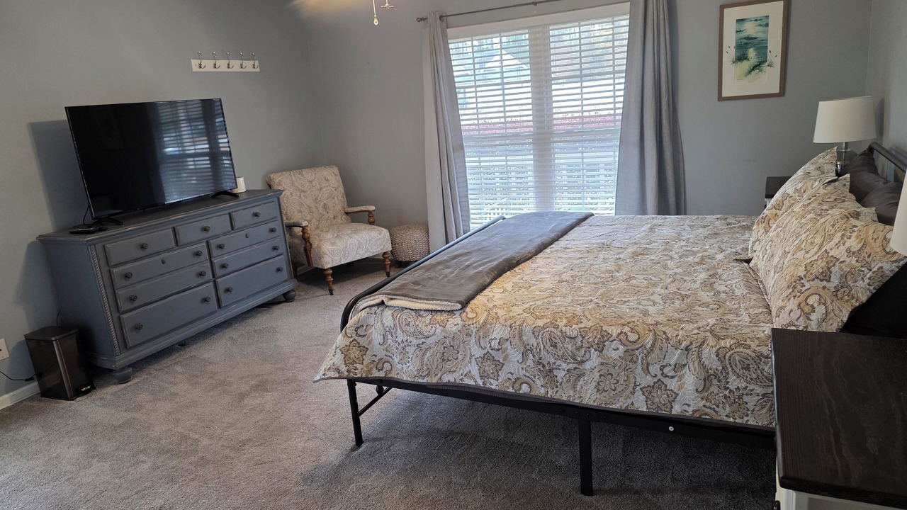 Photo of Bedroom in Pooler