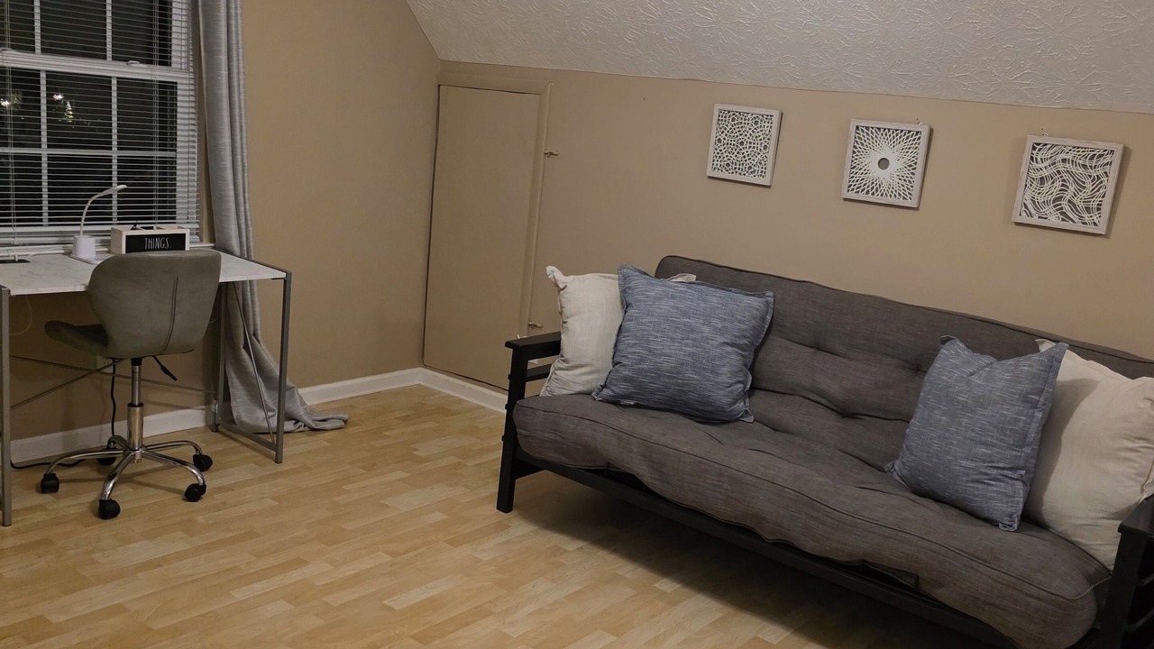 Photo of Livingroom in Pooler