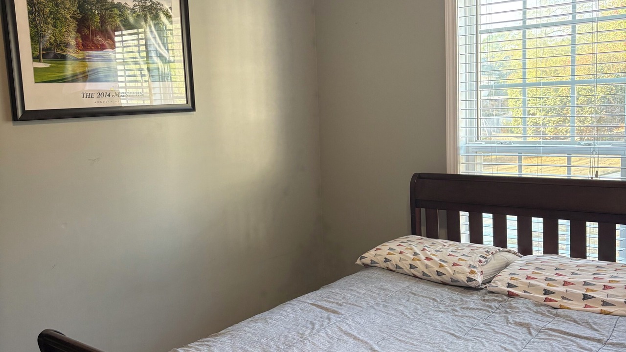 Photo of Bedroom in Plantation South