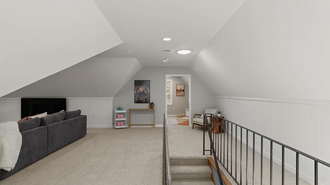Photo of Livingroom in Greer