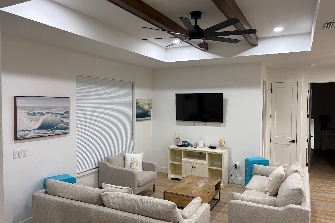 Photo of Livingroom in North Port