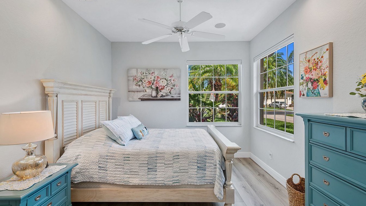 Photo of Bedroom in Naples
