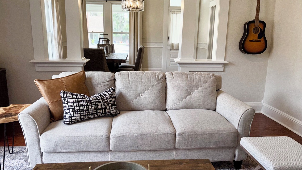 Photo of Livingroom in Plant City