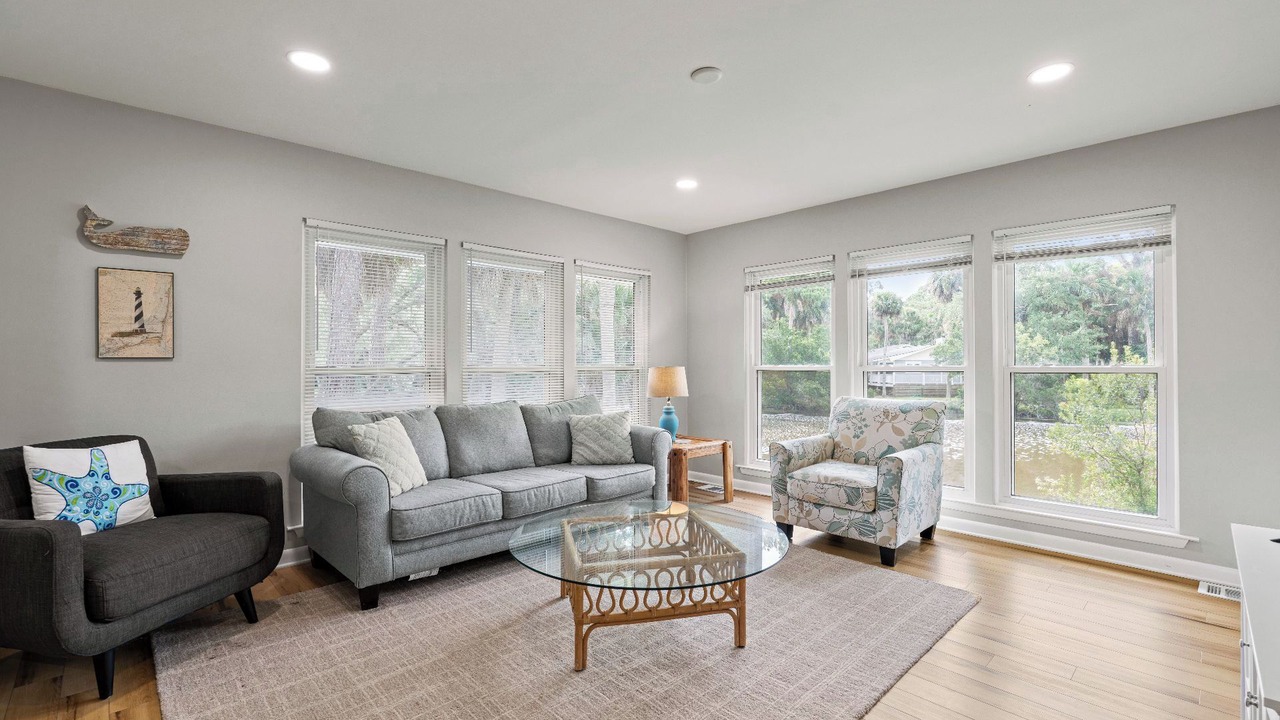 Photo of Livingroom in Blue Heron Lake