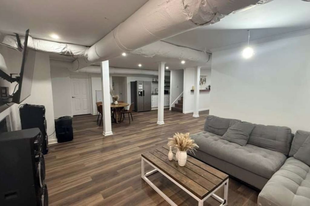 Photo of Livingroom in Evans