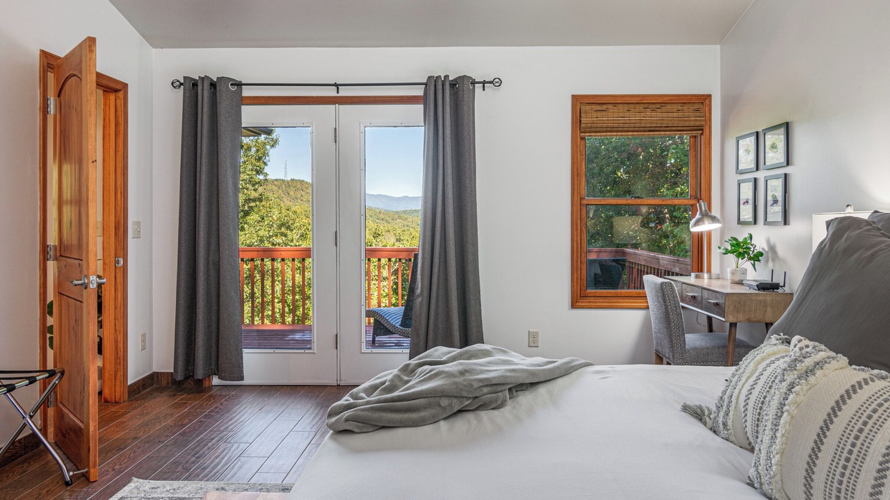Photo of Bedroom in Brevard