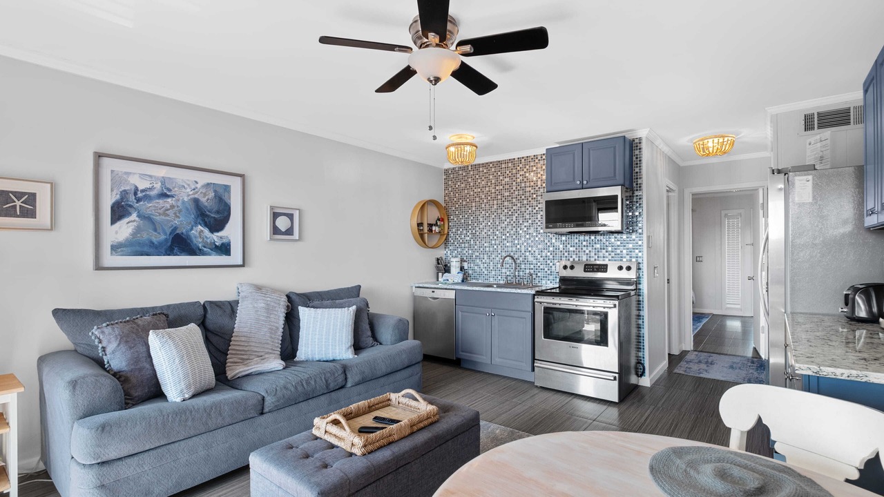 Photo of Livingroom in Folly Field