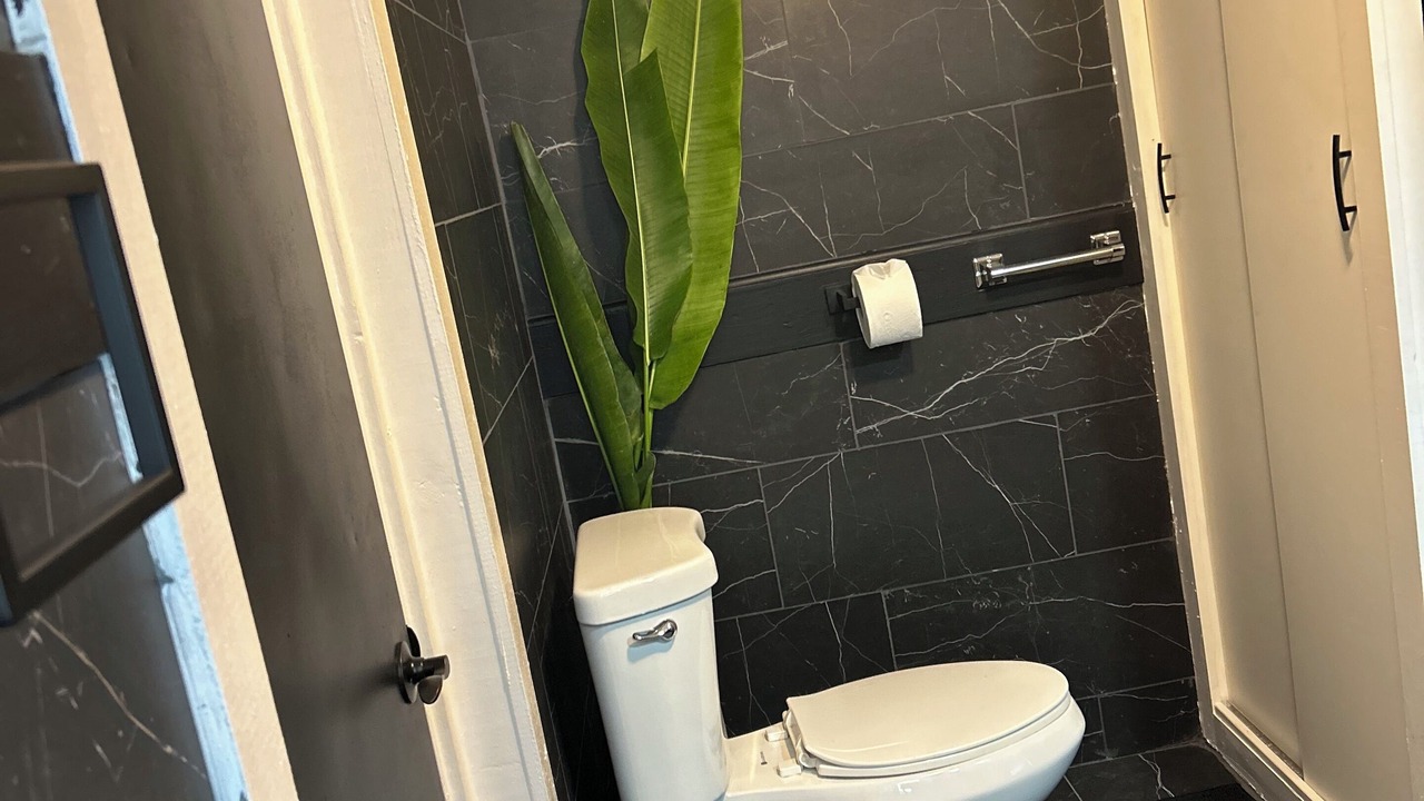 Photo of Bathroom in Roseland