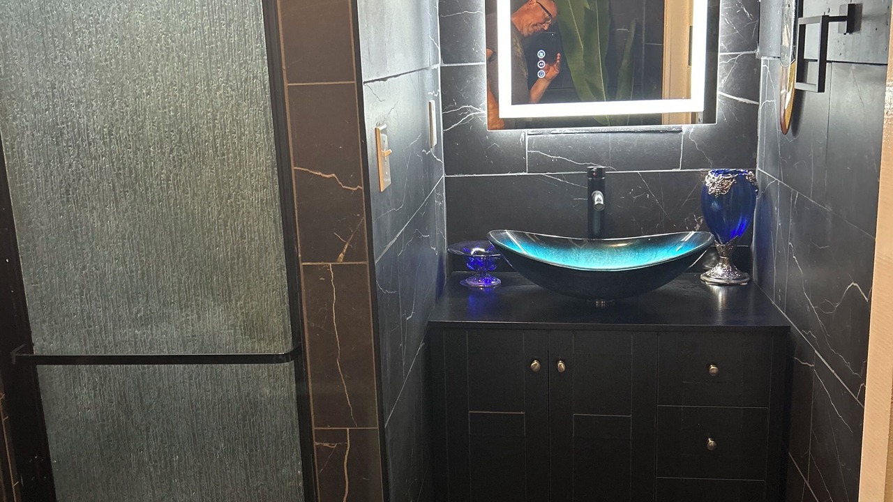 Photo of Bathroom in Roseland