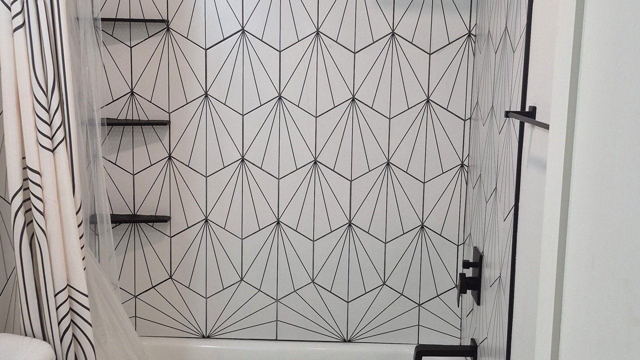 Photo of Bathroom in Hollywood
