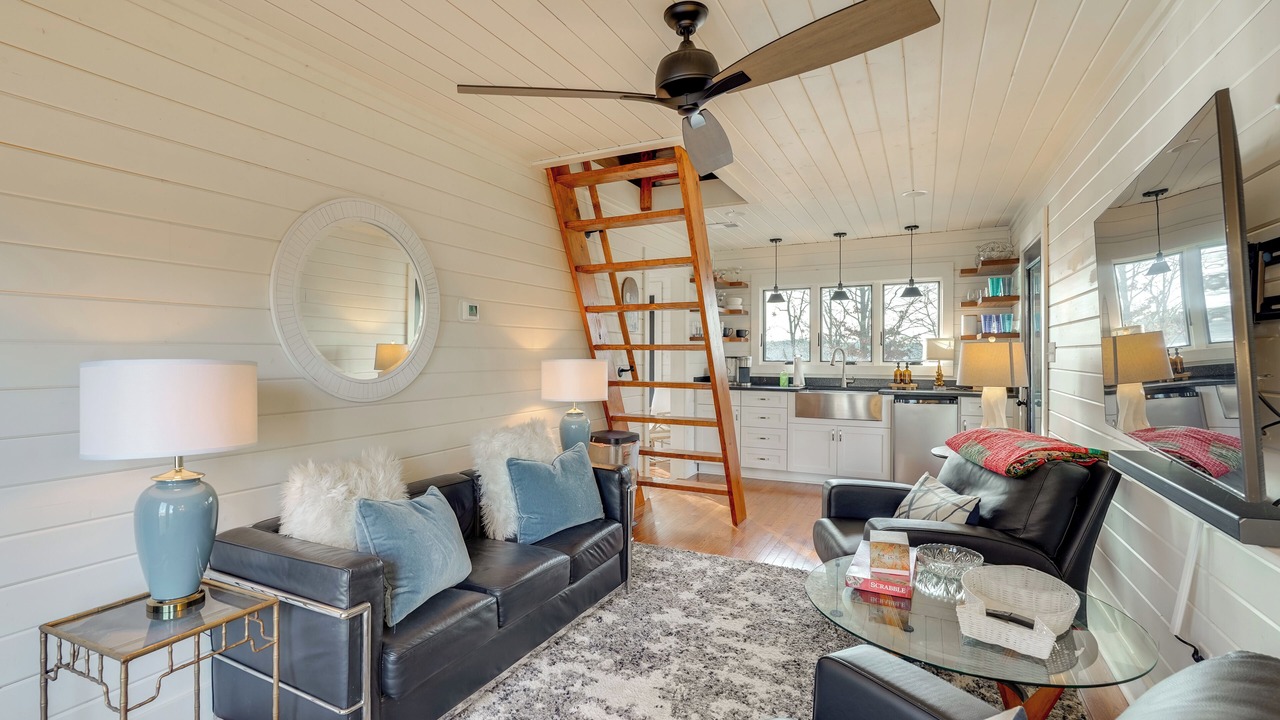 Photo of Livingroom in Chappells
